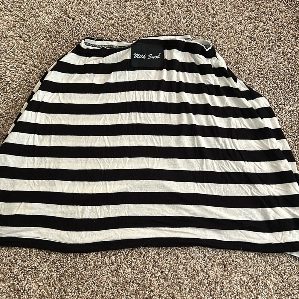 Milk Snob breastfeeding cover
